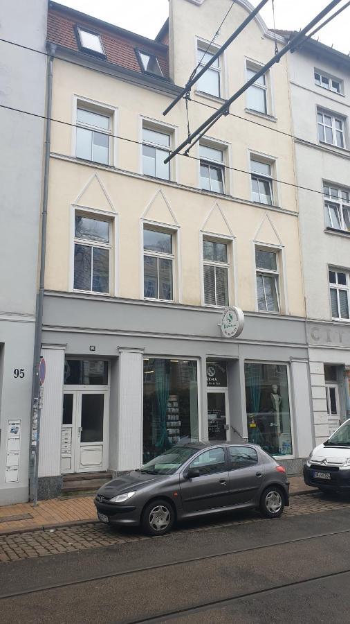 Goethe 3 - Mitten Im Zentrum Von Schwerin Schwerin  Buitenkant foto